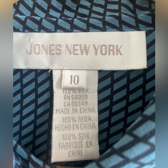 Silk Jones New York button up-Size 10 - Picture 4 of 10